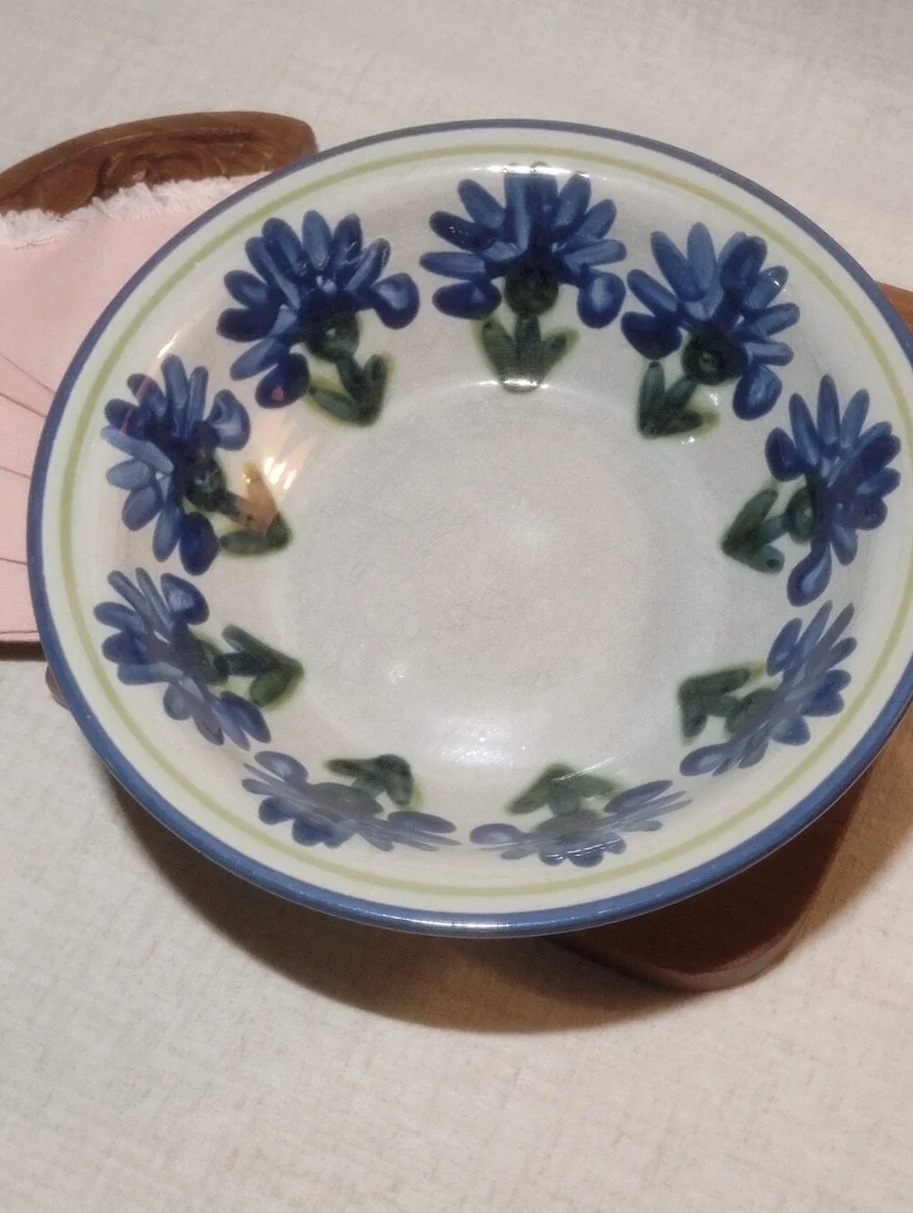 Louisville Stoneware Blue Cornflower Bachelor Button serving bowl 8 inch